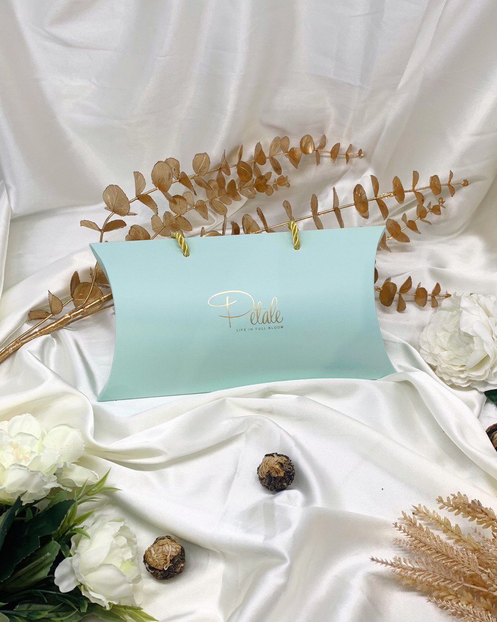 Petite Aqua Assorted Blooming Tea (6 teaballs)