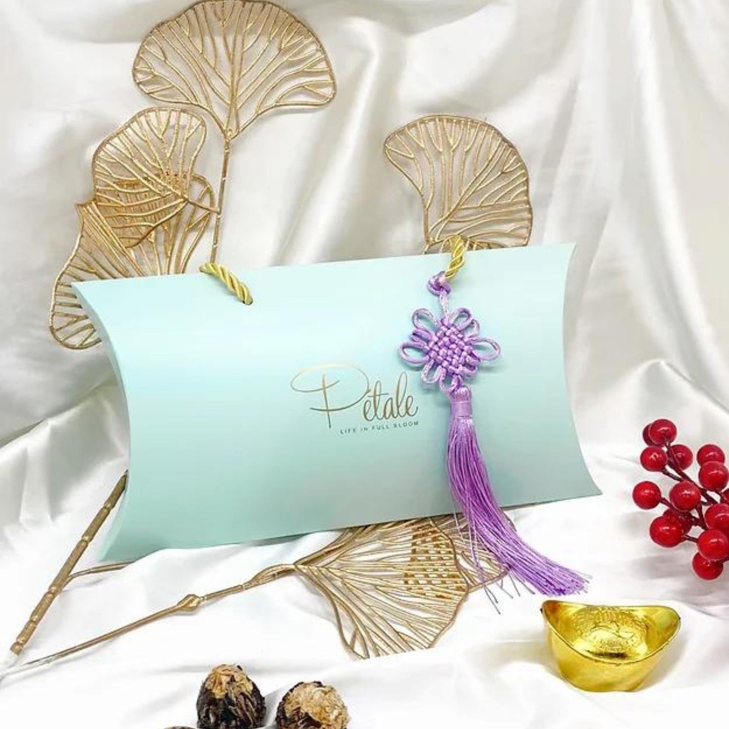 Petite Aqua Assorted Blooming Tea (6 teaballs)