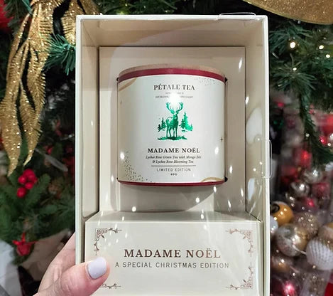 Christmas: Madame Noël